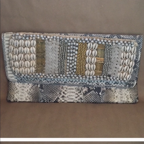 Andi Bagus puka shell snakeskin clutch - Picture 2 of 6